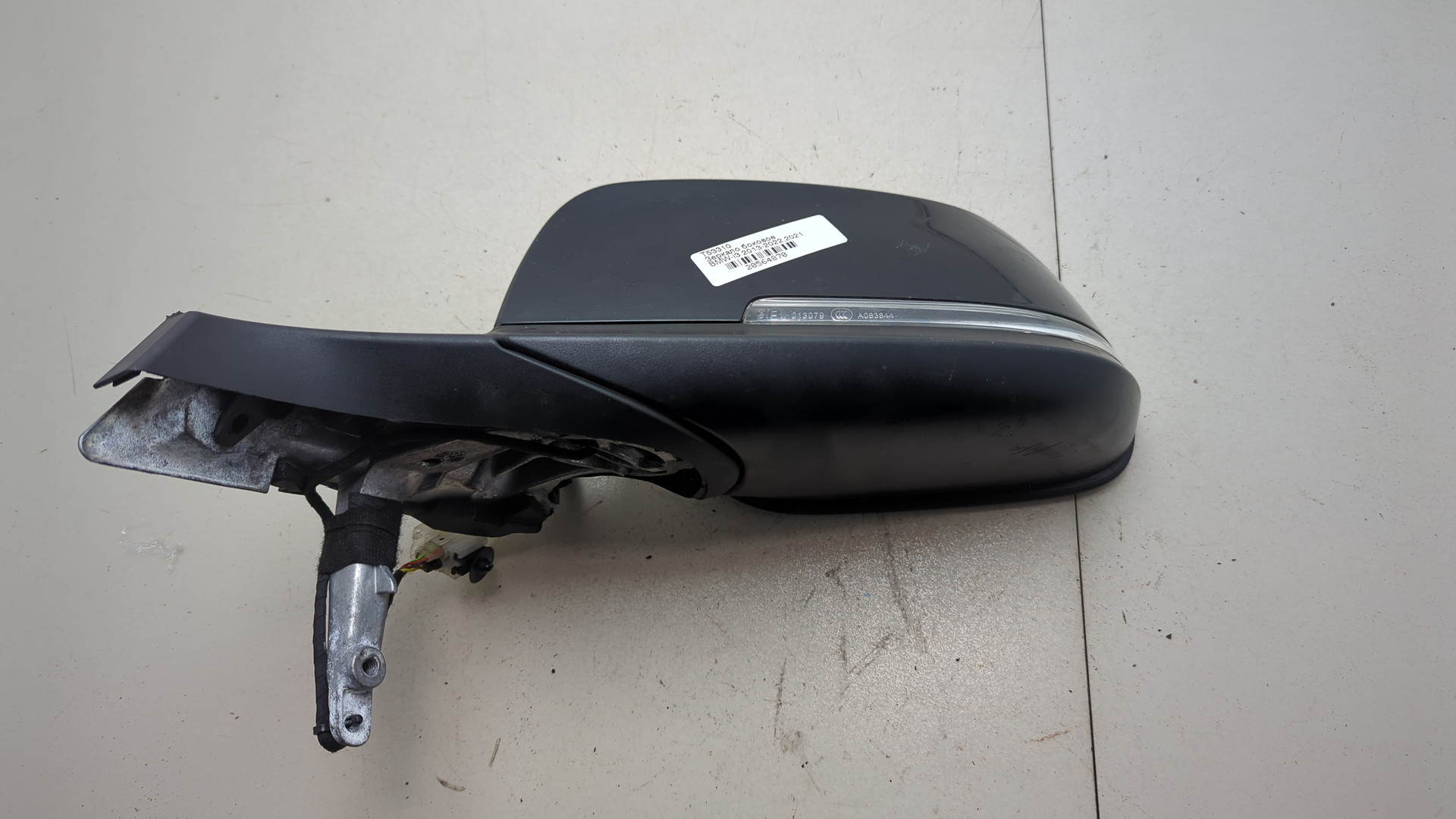 Зеркало левое электрическое