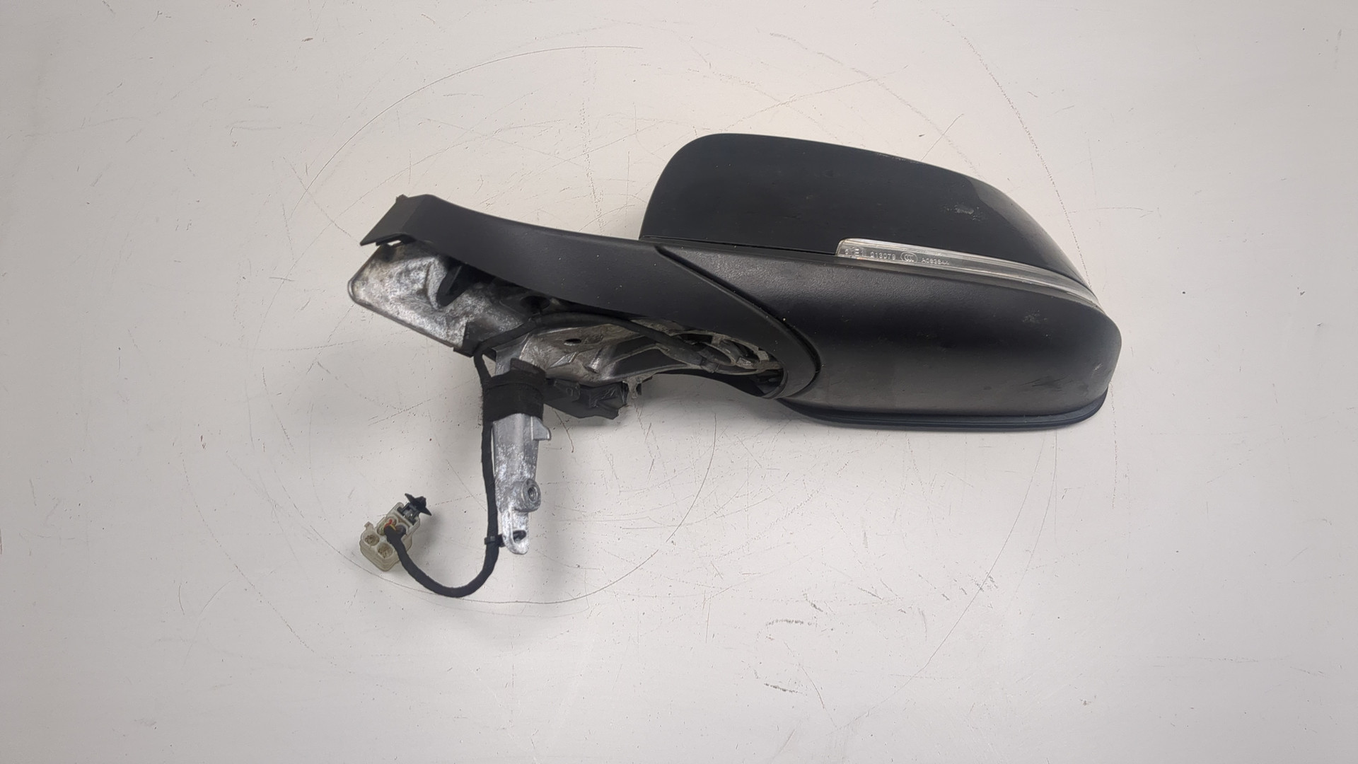 Зеркало левое электрическое