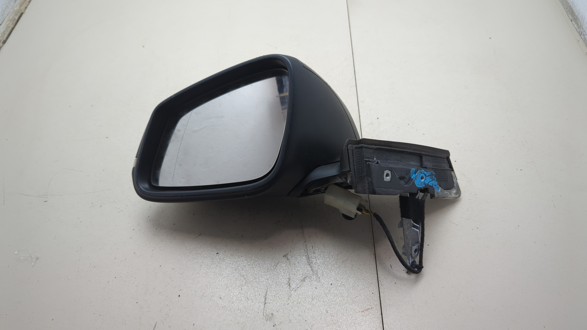 Зеркало левое электрическое