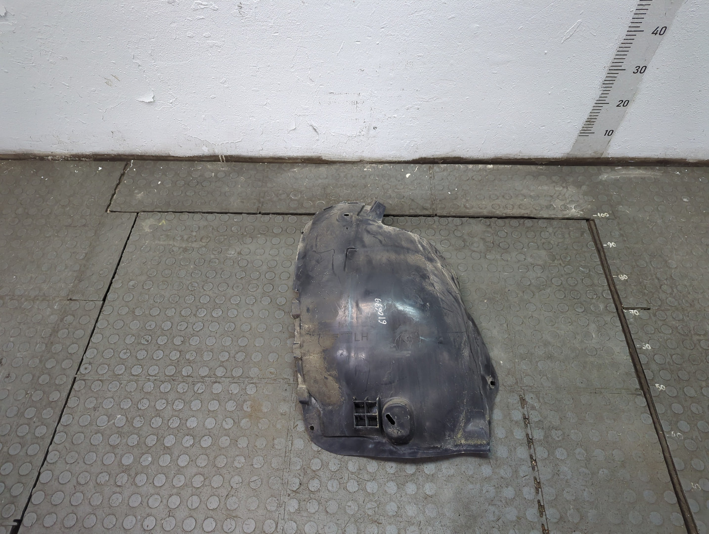 Локер передний левый