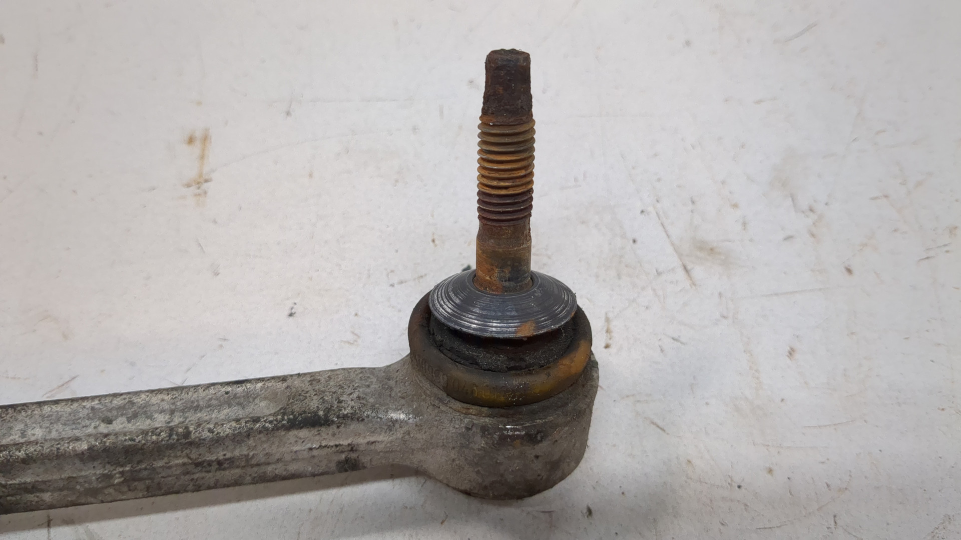 Рычаг задний