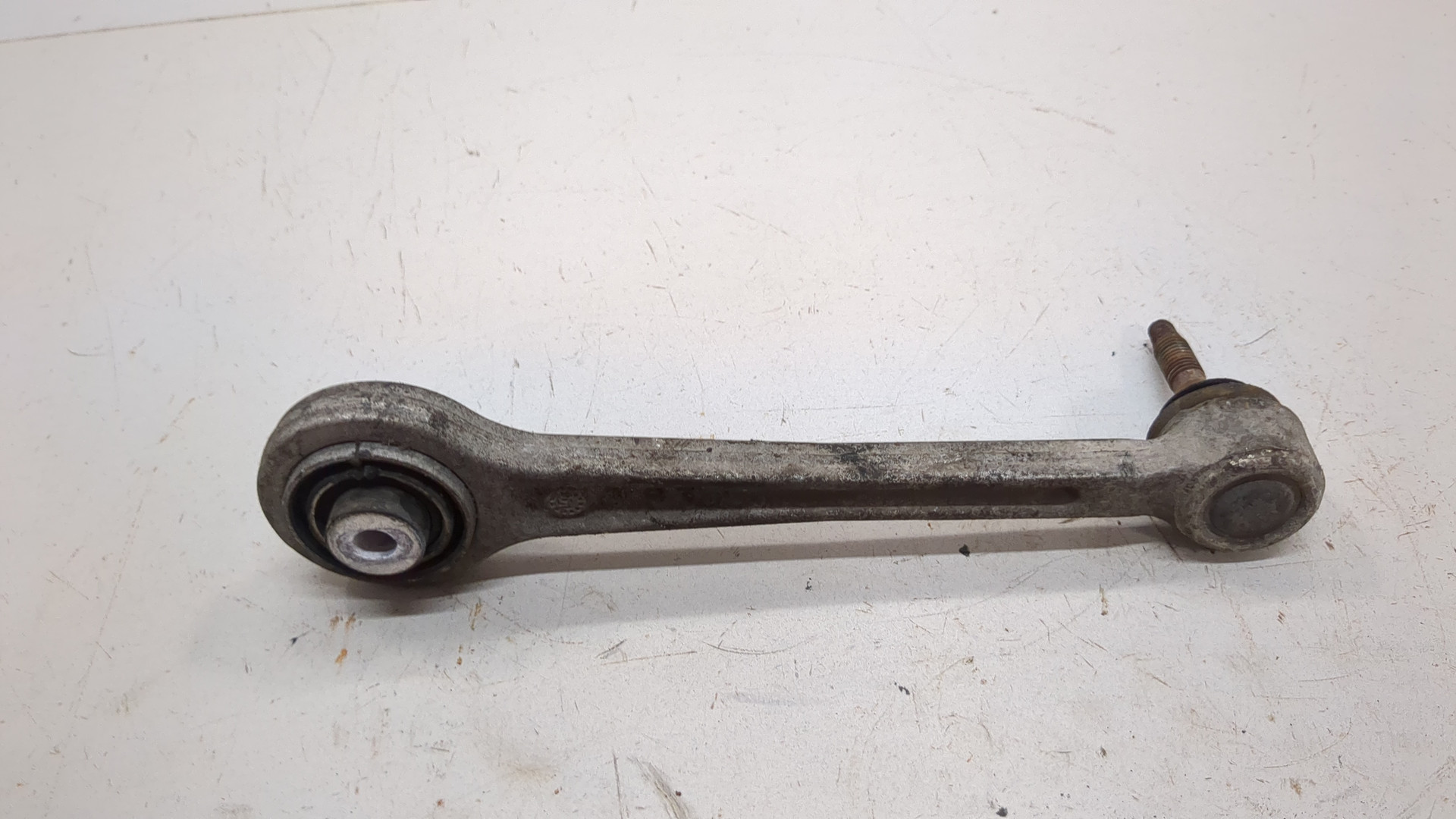 Рычаг задний