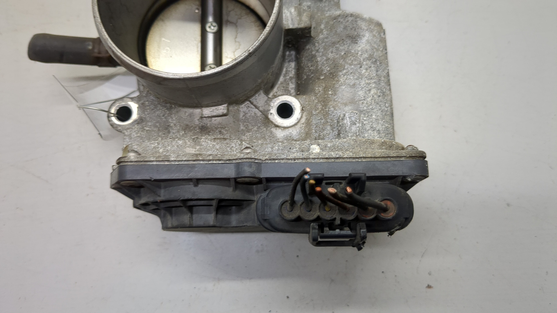 Заслонка дроссельная электрическая