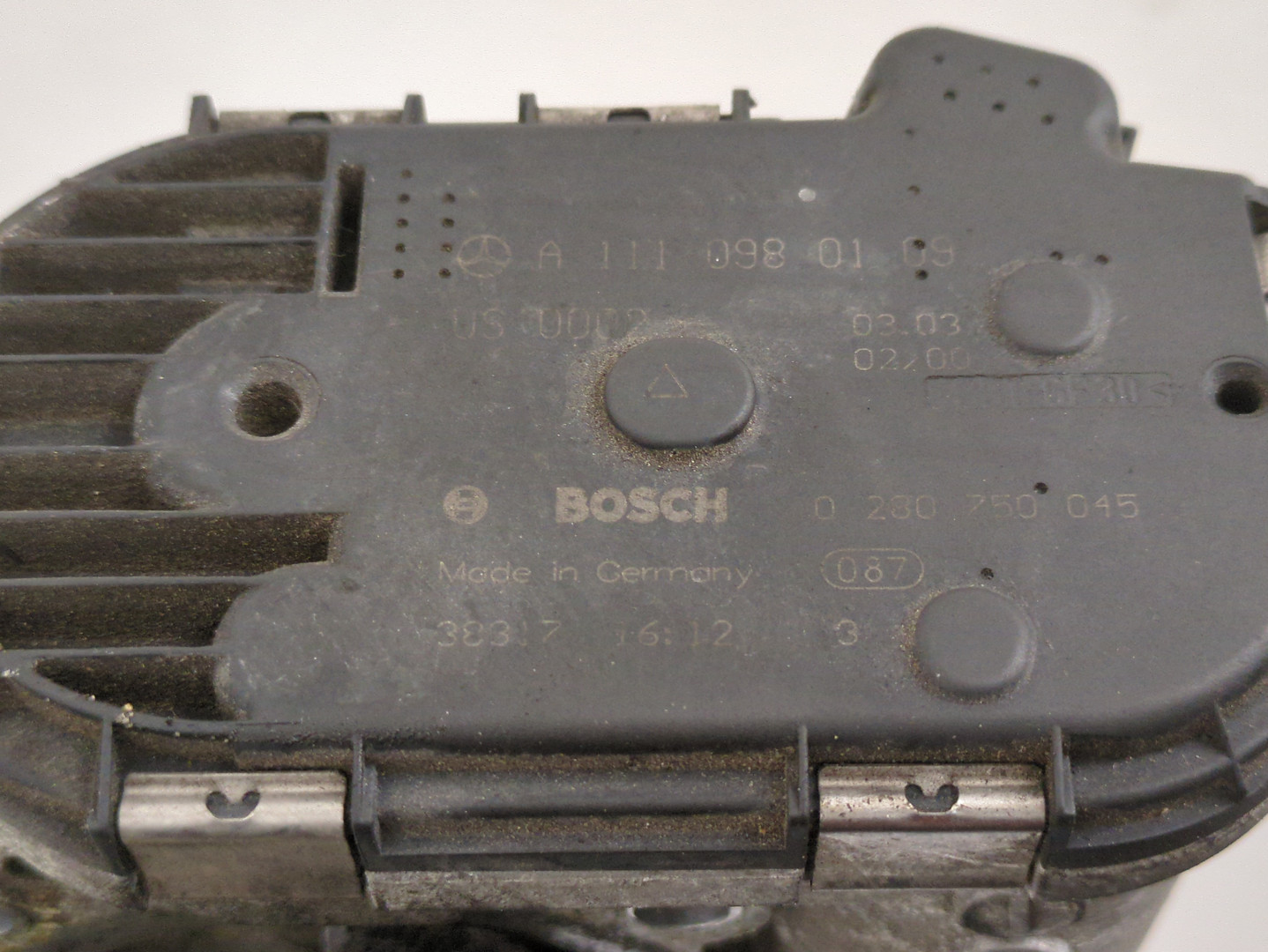 Заслонка дроссельная электрическая