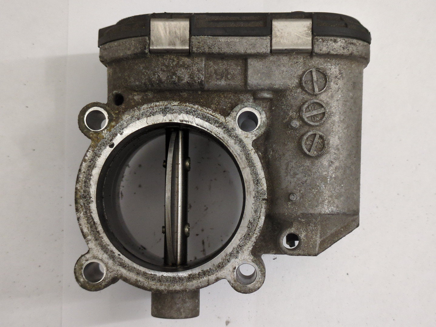 Заслонка дроссельная электрическая