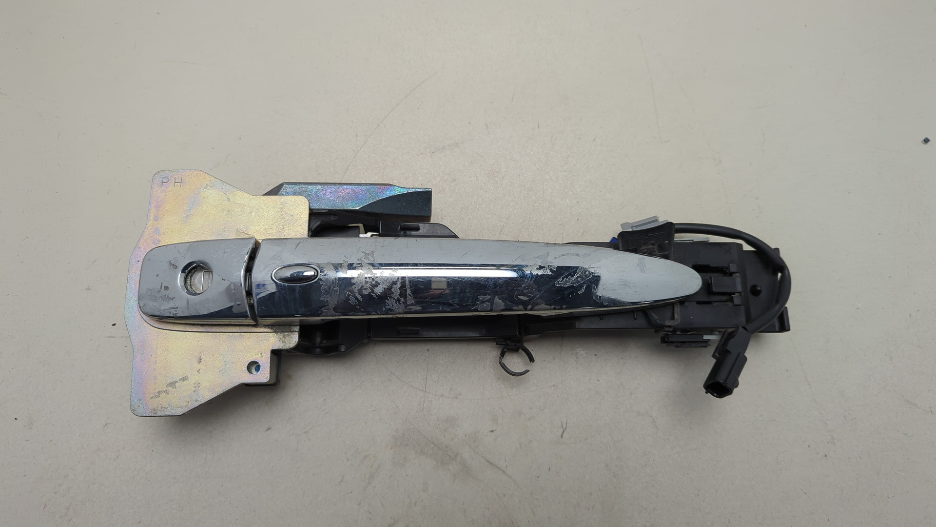 Ручка двери наружная