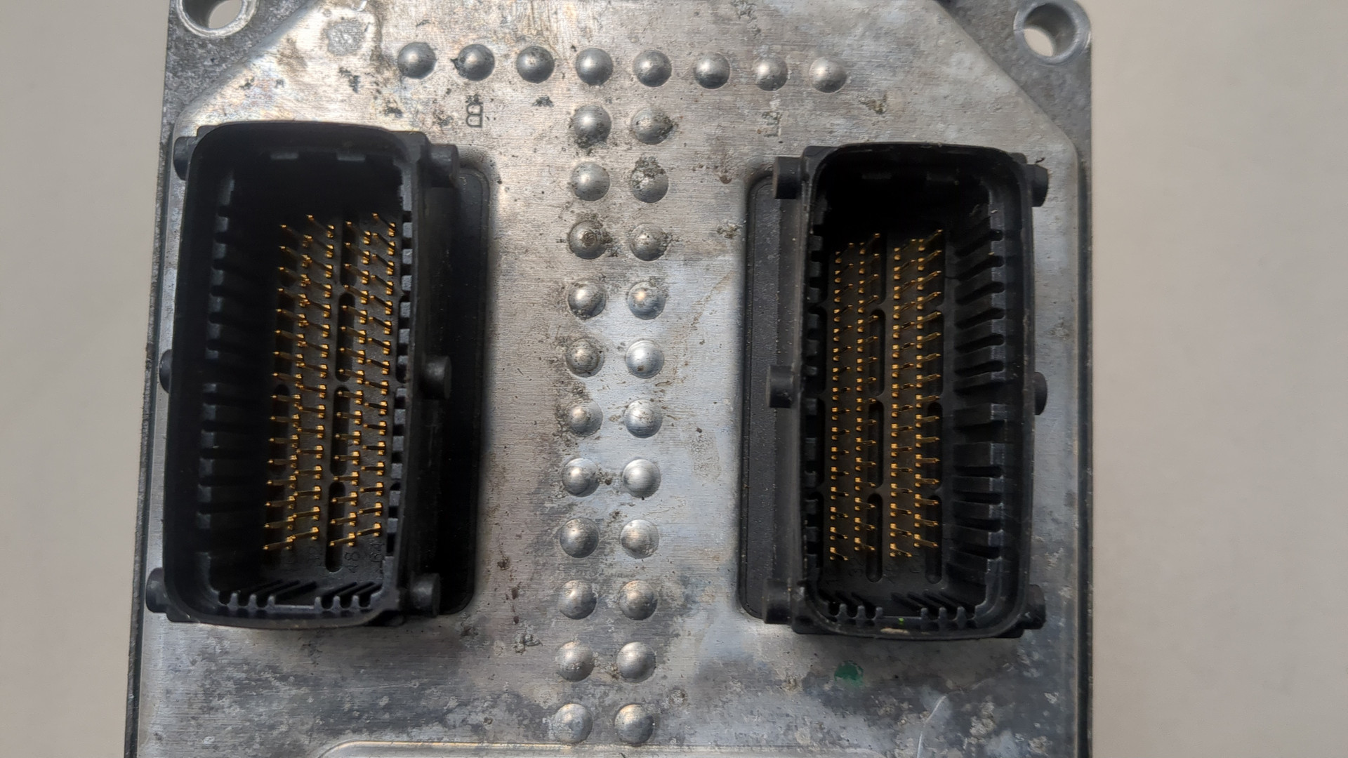 Блок управления двигателем