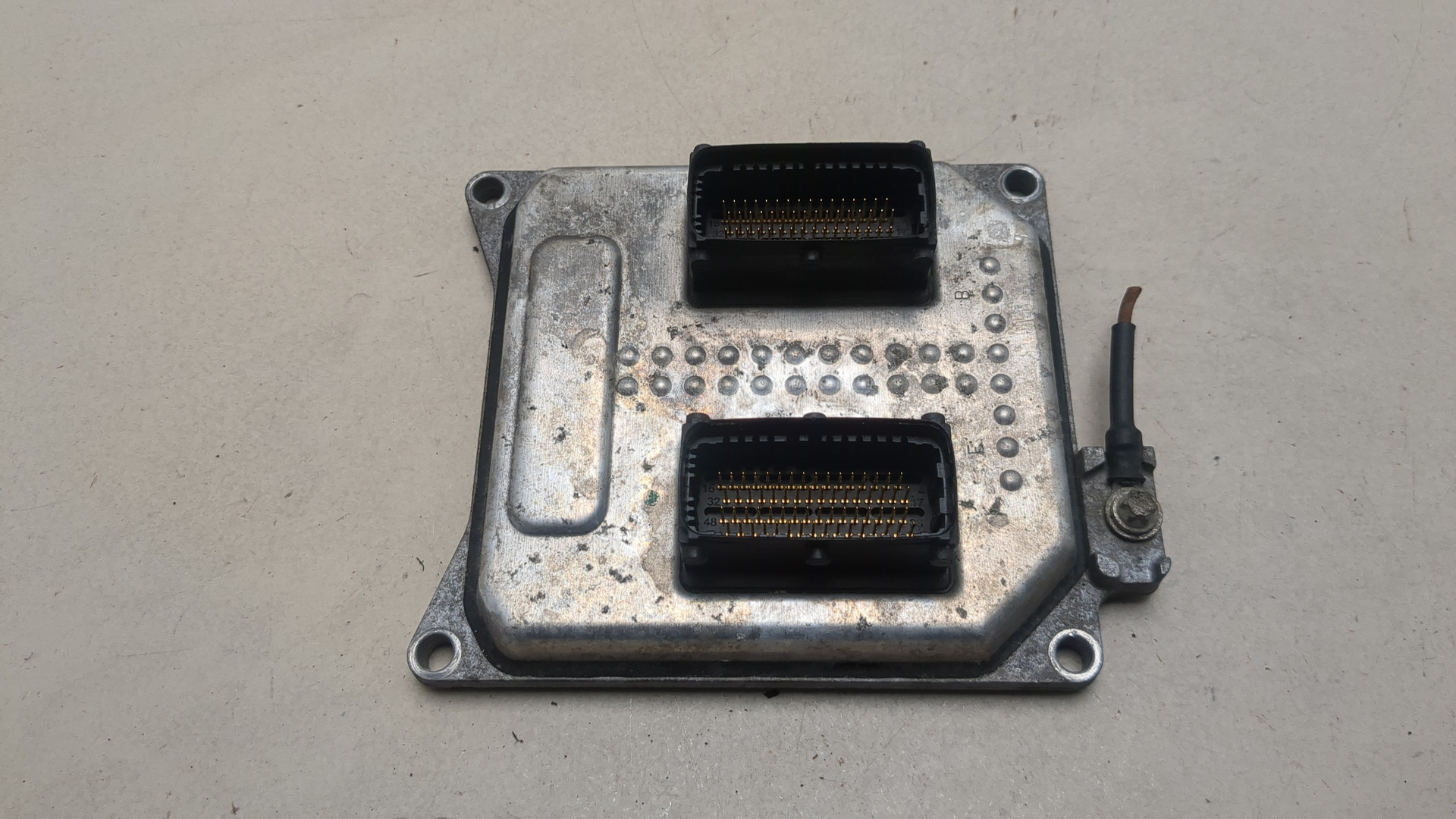 Блок управления двигателем