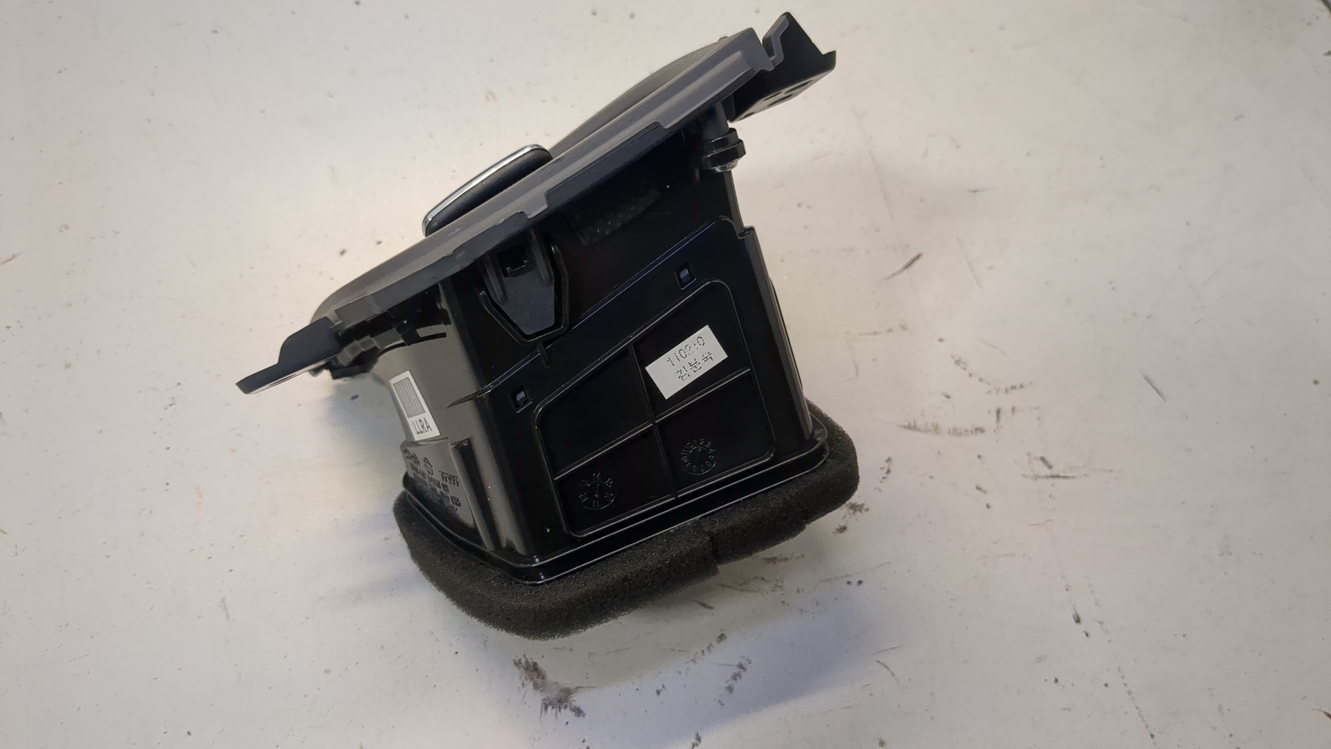 Дефлектор воздушный