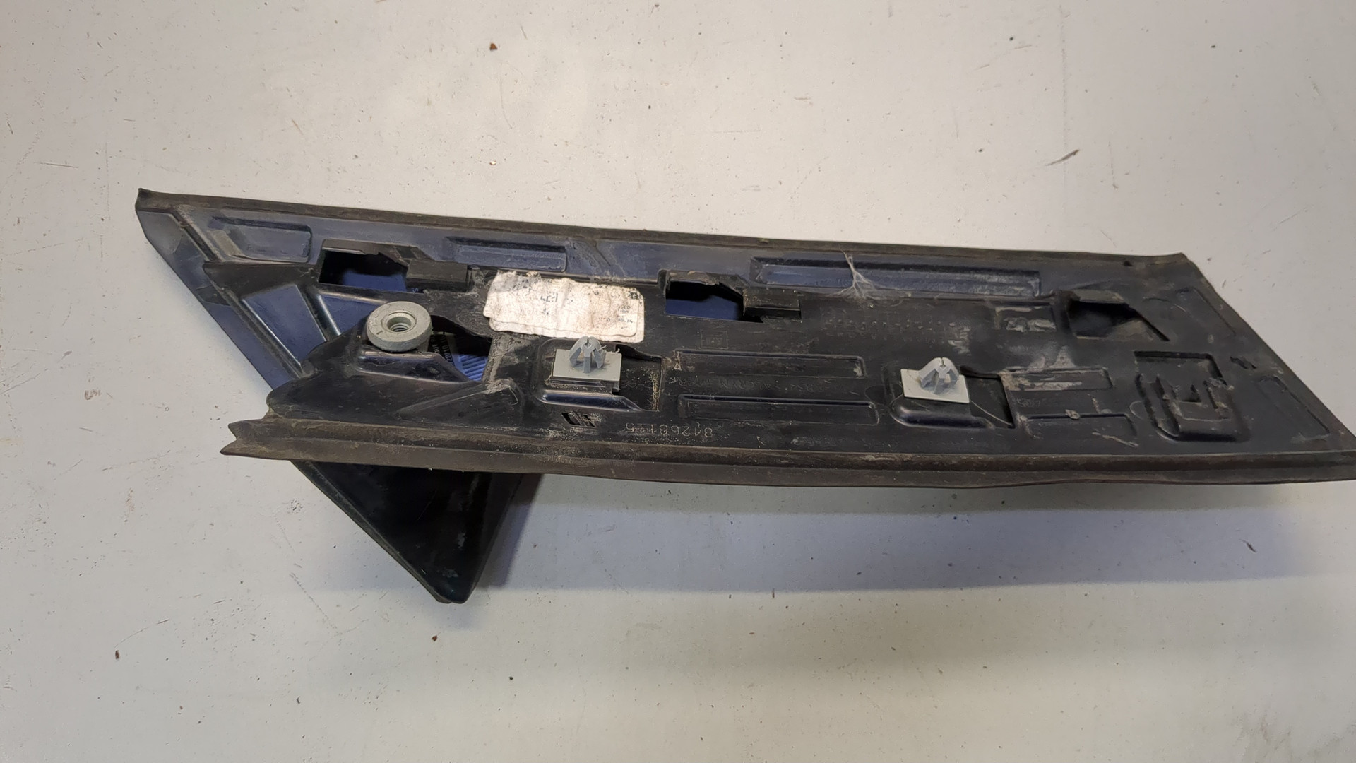 Накладка крышки багажника