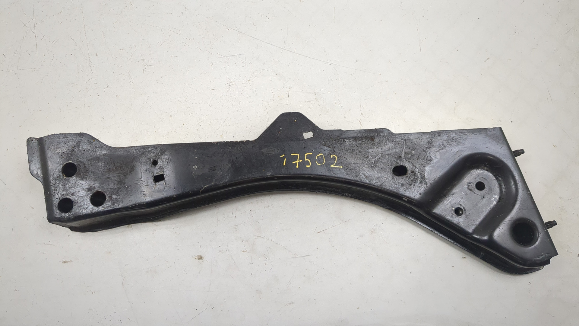 Кронштейн (п.п.к.)