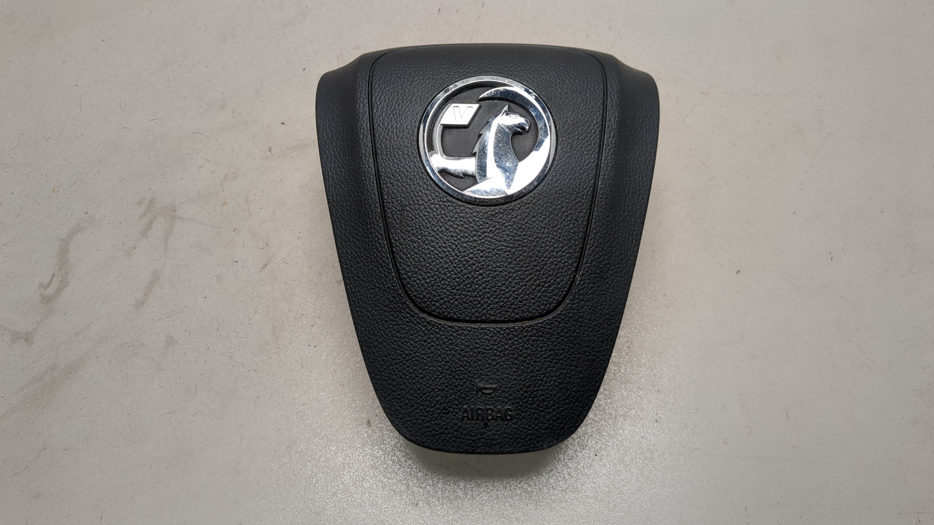 Подушка безопасности в рулевое колесо