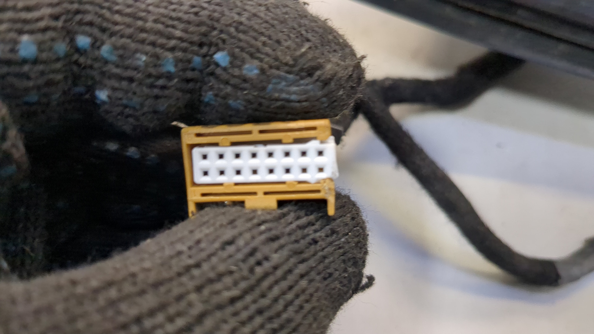 Зеркало левое электрическое