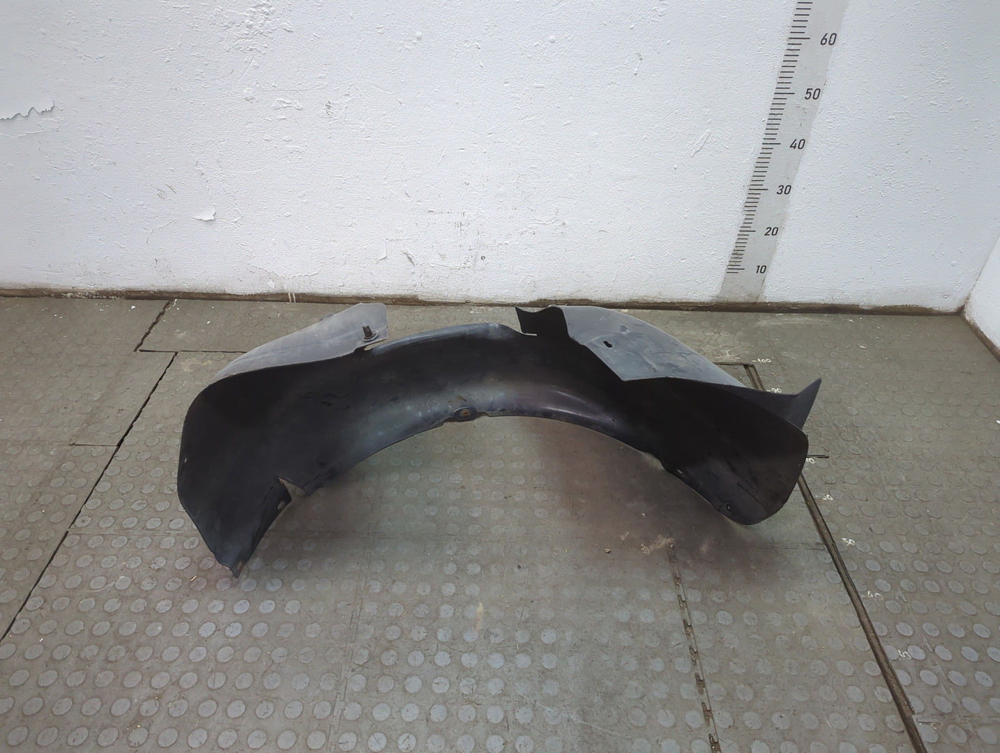 Локер передний левый