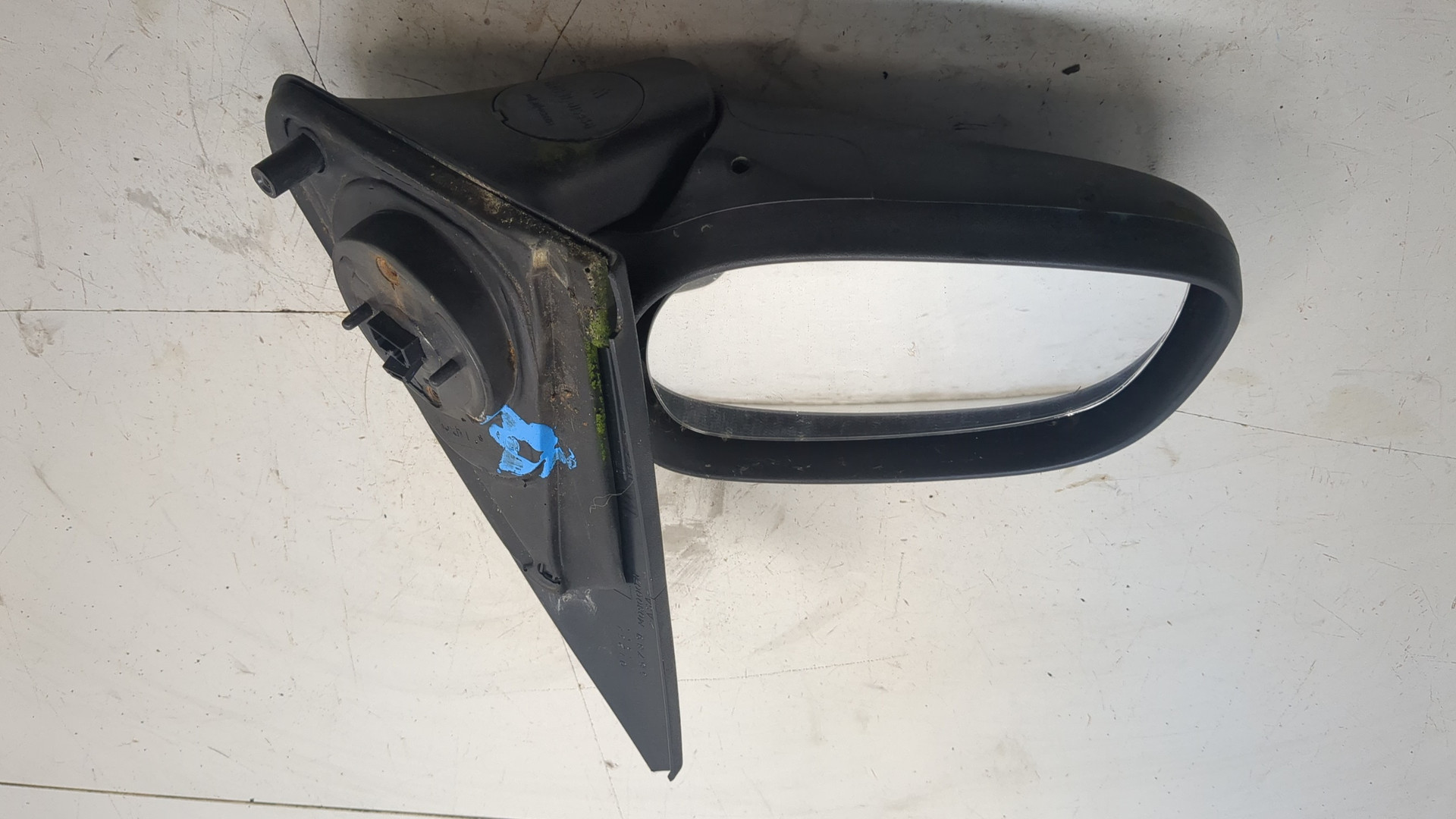 Зеркало левое электрическое