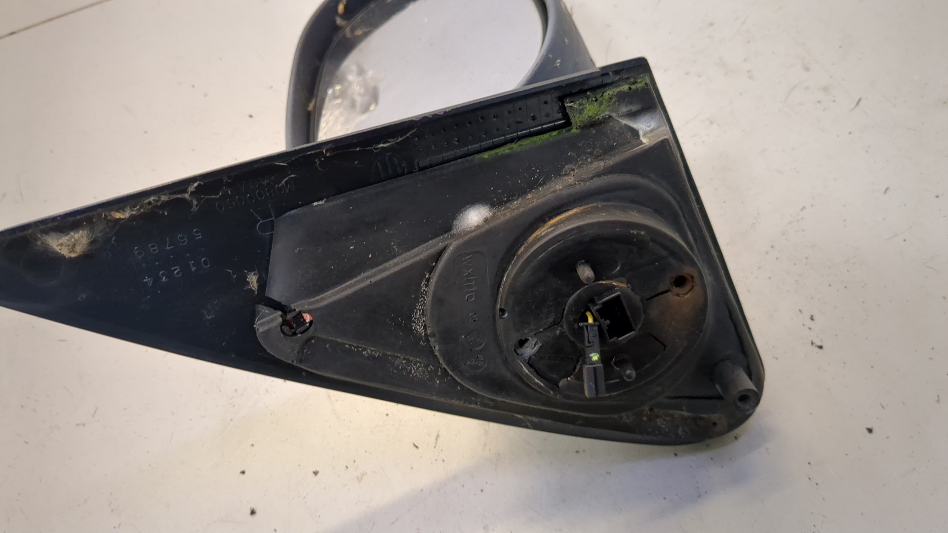 Зеркало правое электрическое