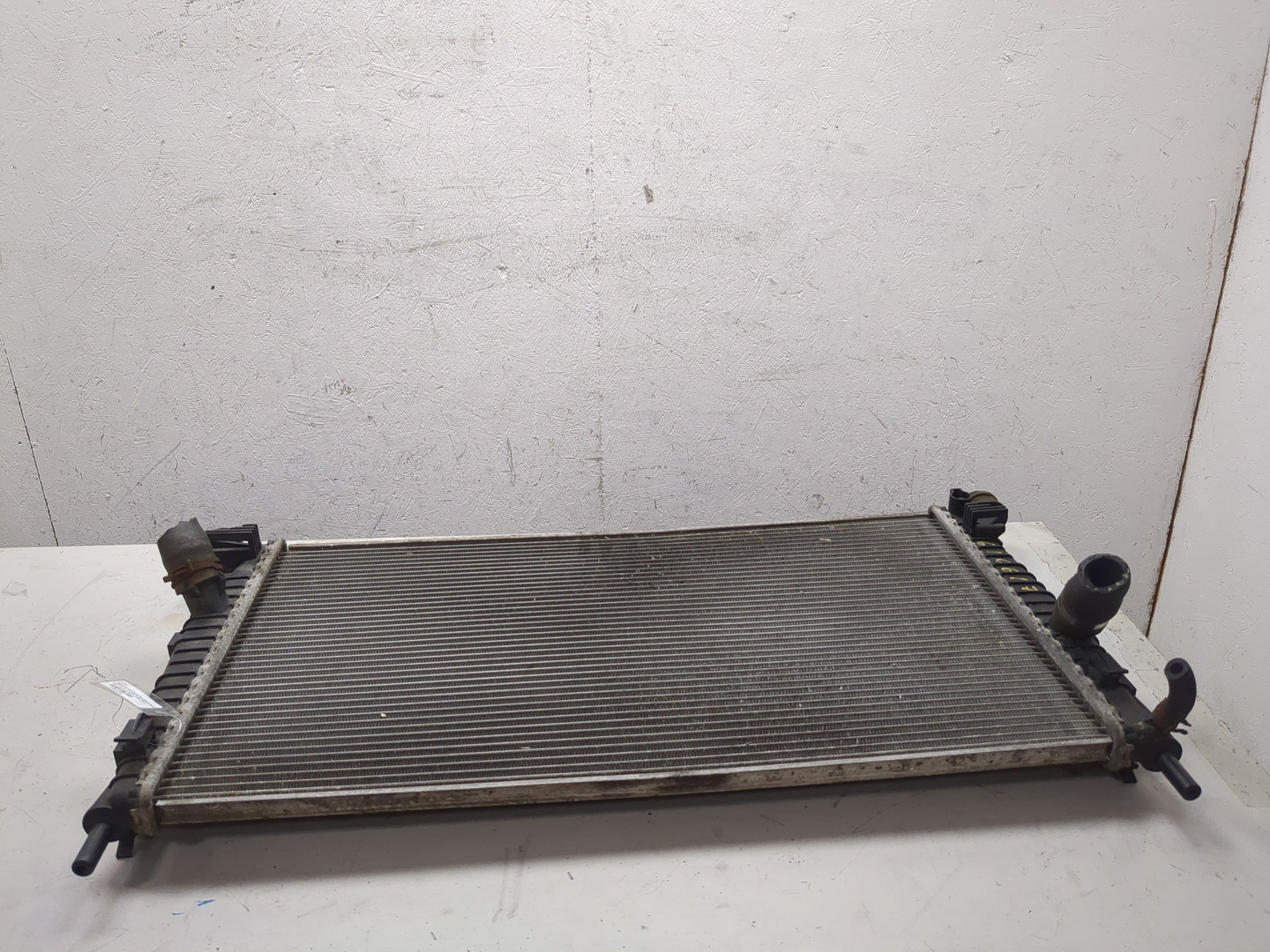 Радиатор охлаждения двигателя основной