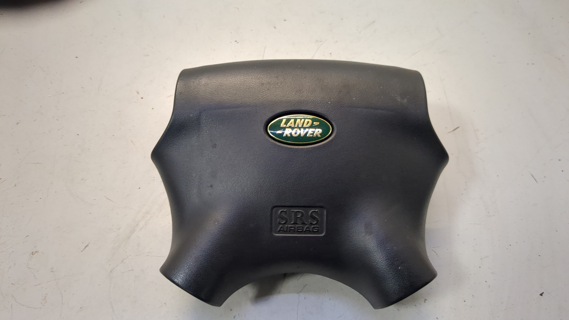 Подушка безопасности в рулевое колесо