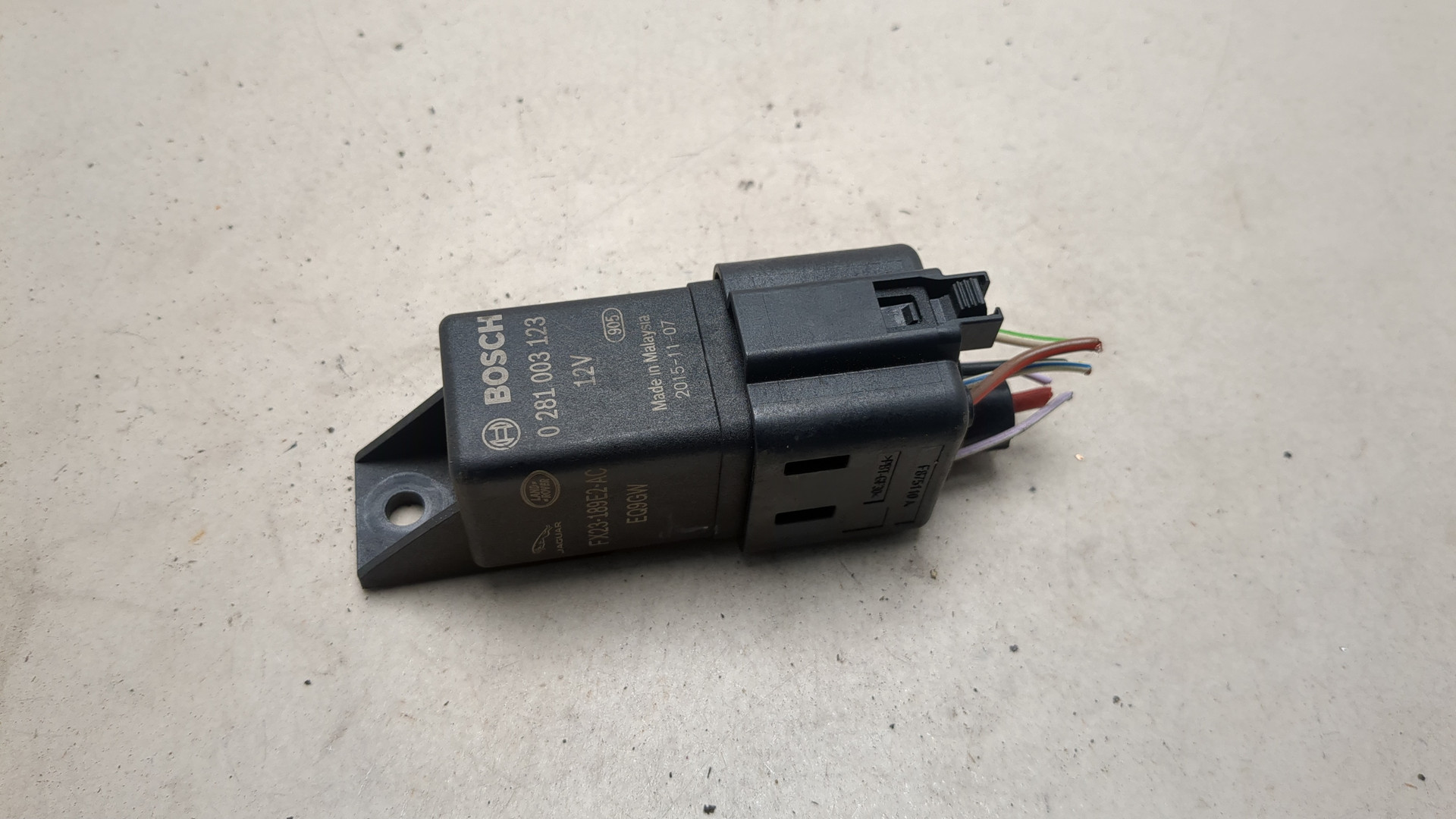 Реле свечей накала