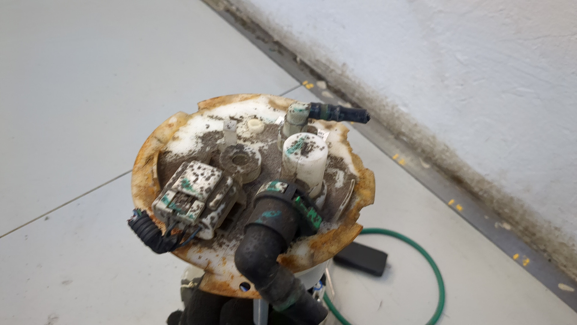 Насос топливный электрический