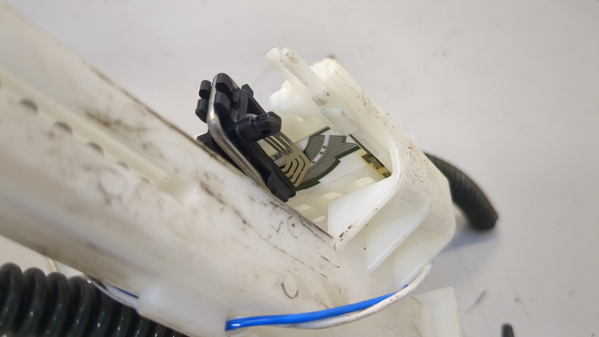 Датчик уровня топлива