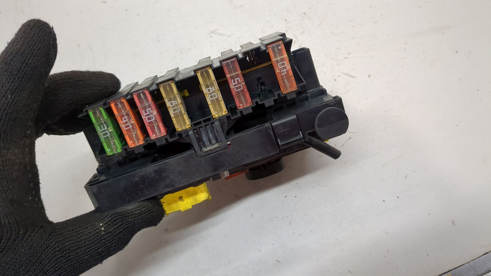 Блок предохранителей