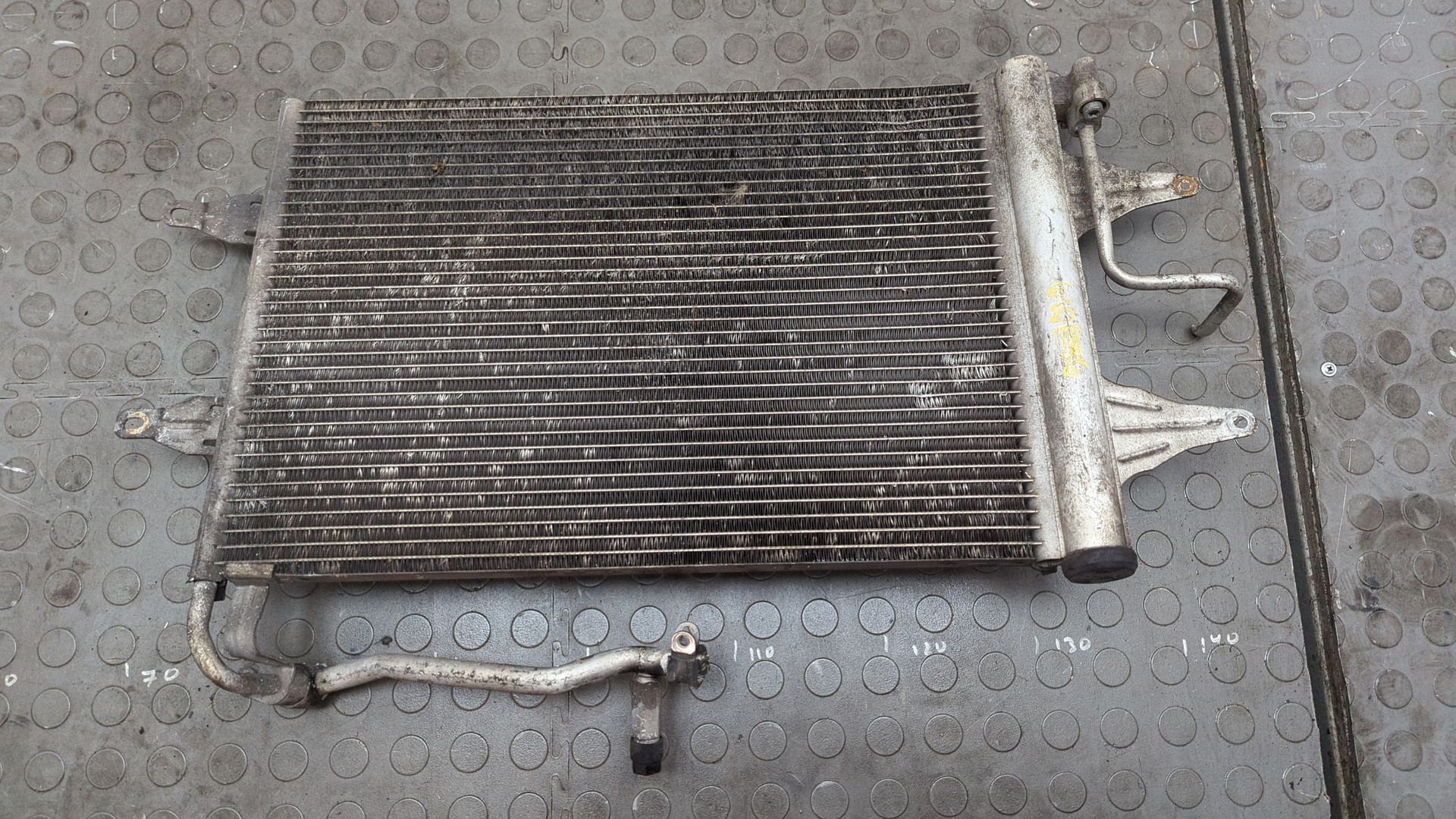 Радиатор кондиционера / конденсер