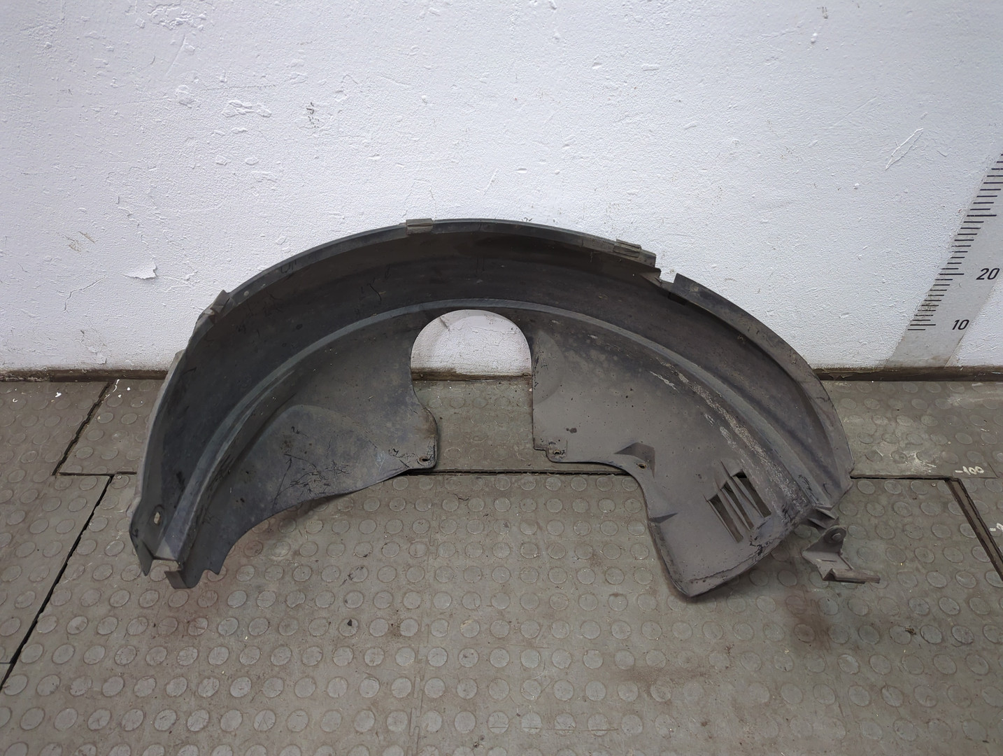 Локер передний правый