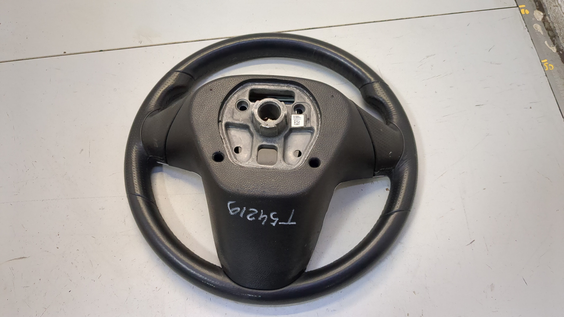 Рулевое колесо (руль)