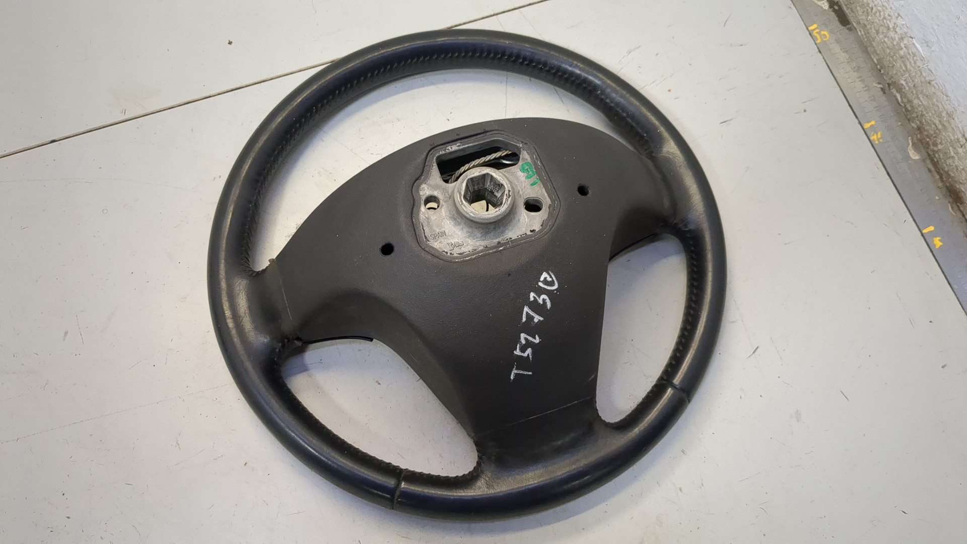 Рулевое колесо (руль)