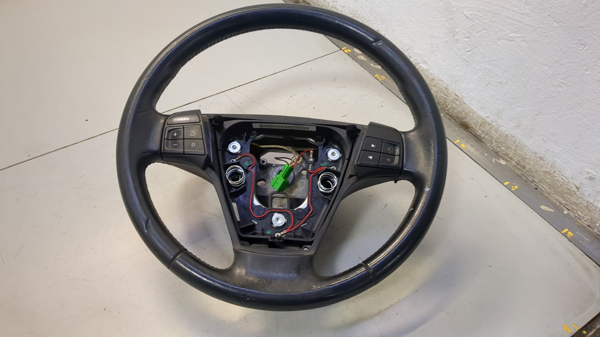 Рулевое колесо (руль)