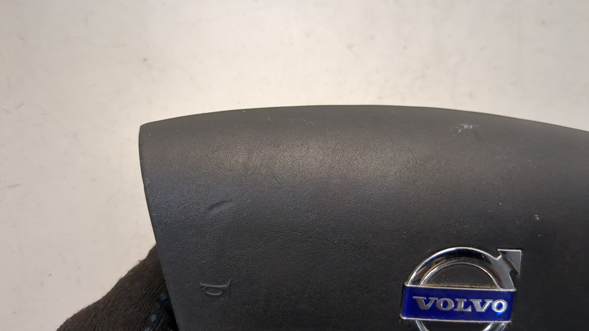 Подушка безопасности в рулевое колесо