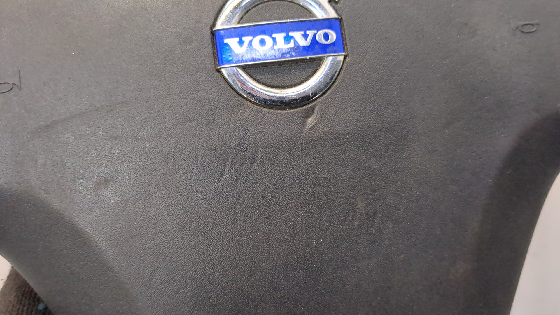 Подушка безопасности в рулевое колесо