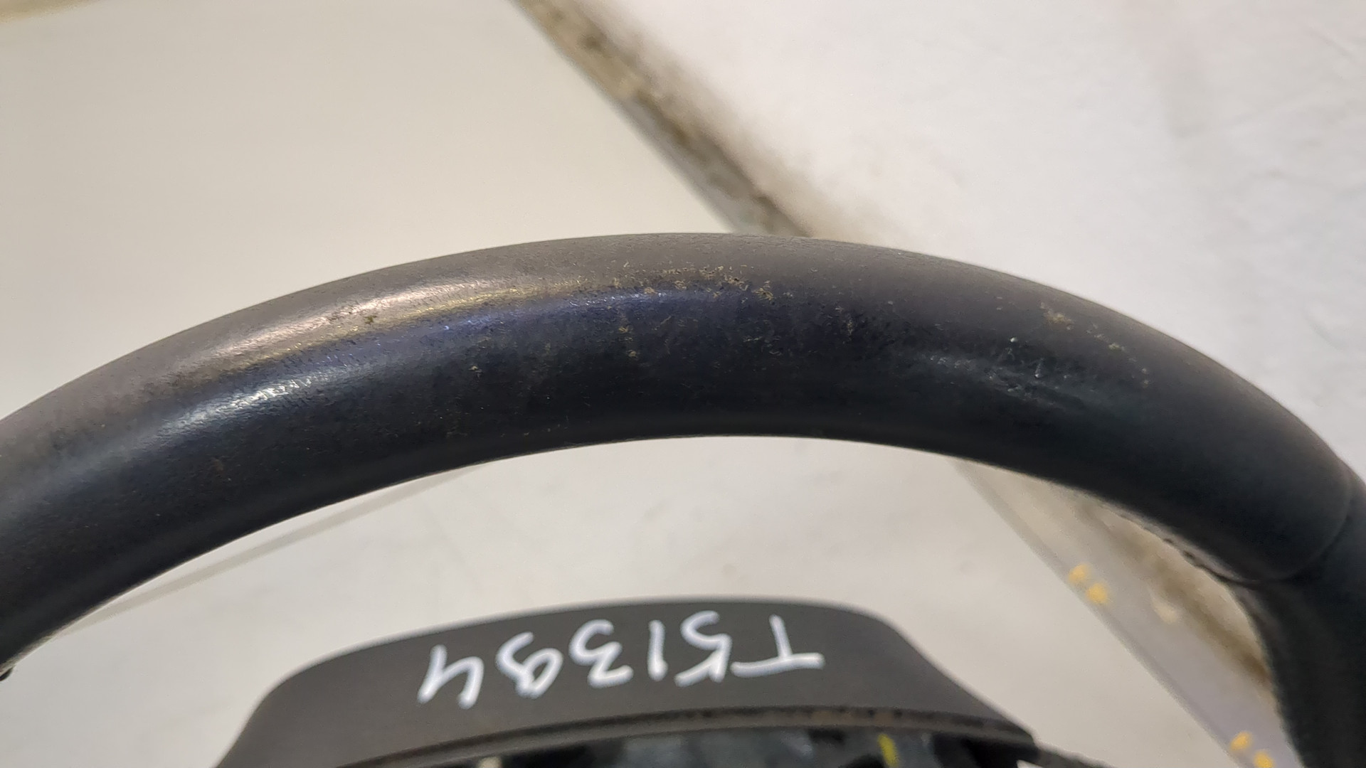 Рулевое колесо (руль)