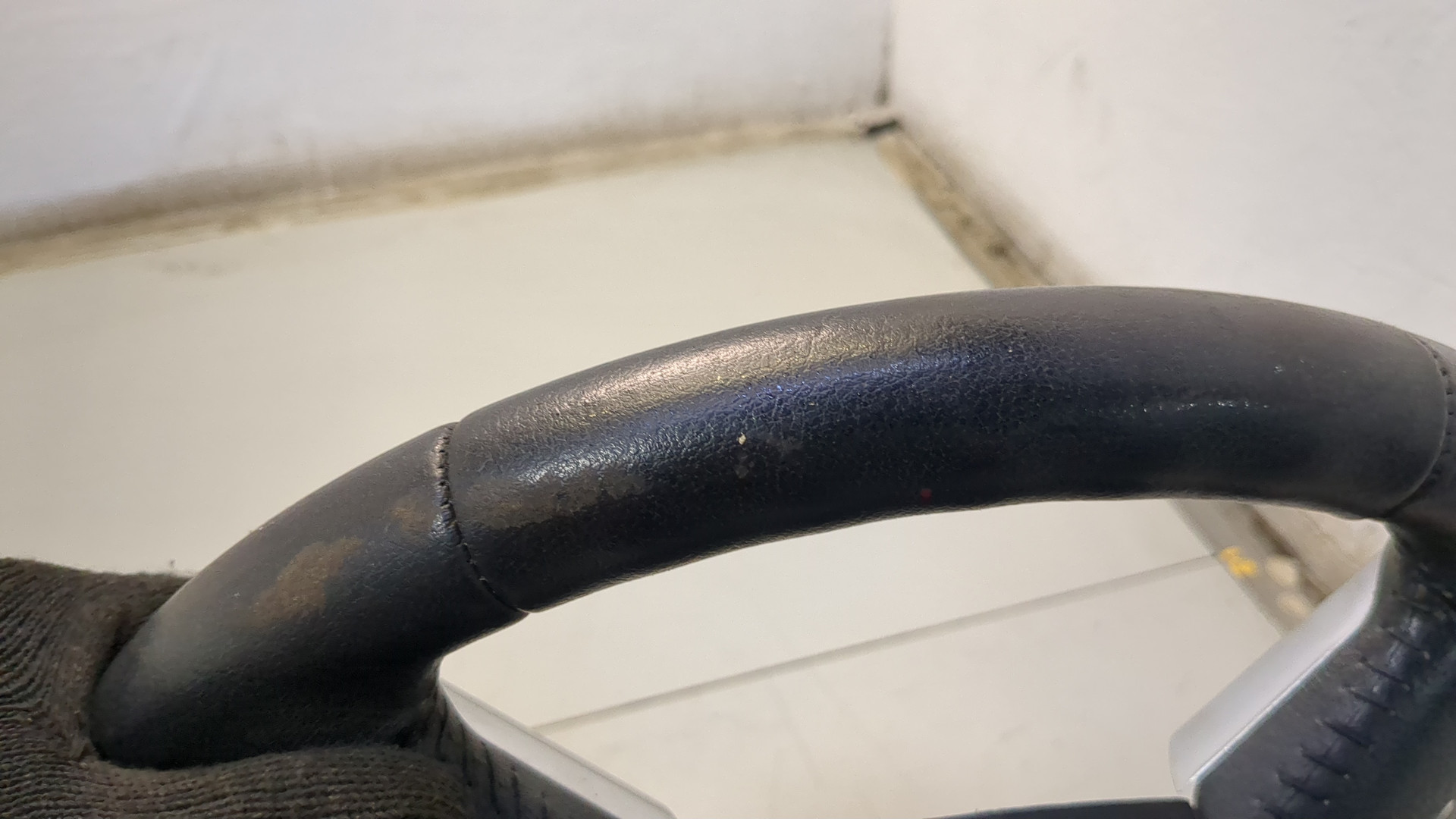 Рулевое колесо (руль)