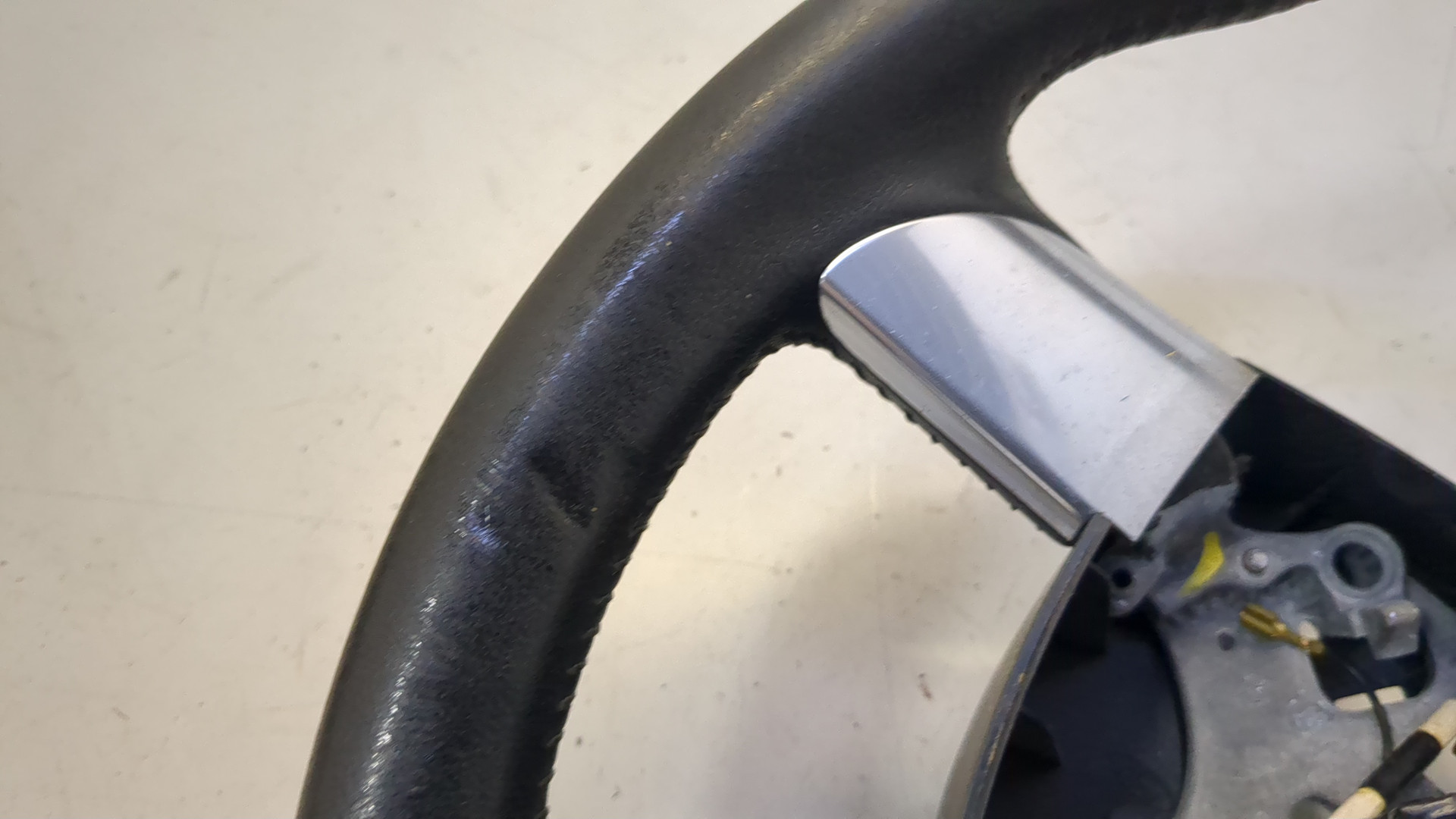 Рулевое колесо (руль)