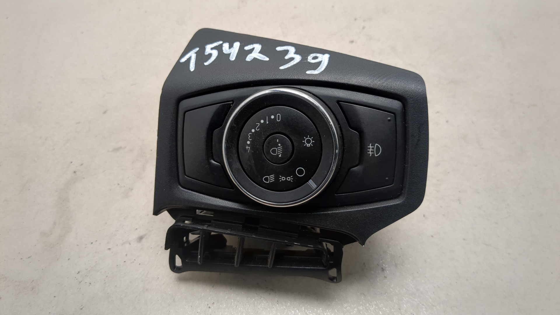 Переключатель света фар