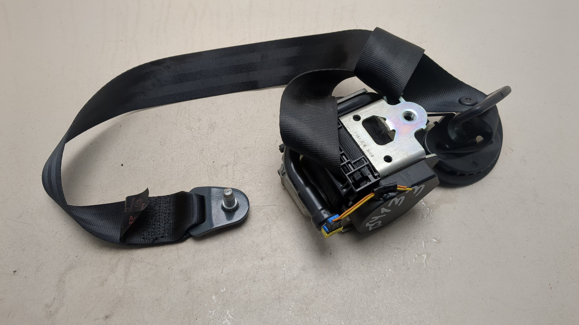 Ремень безопасности