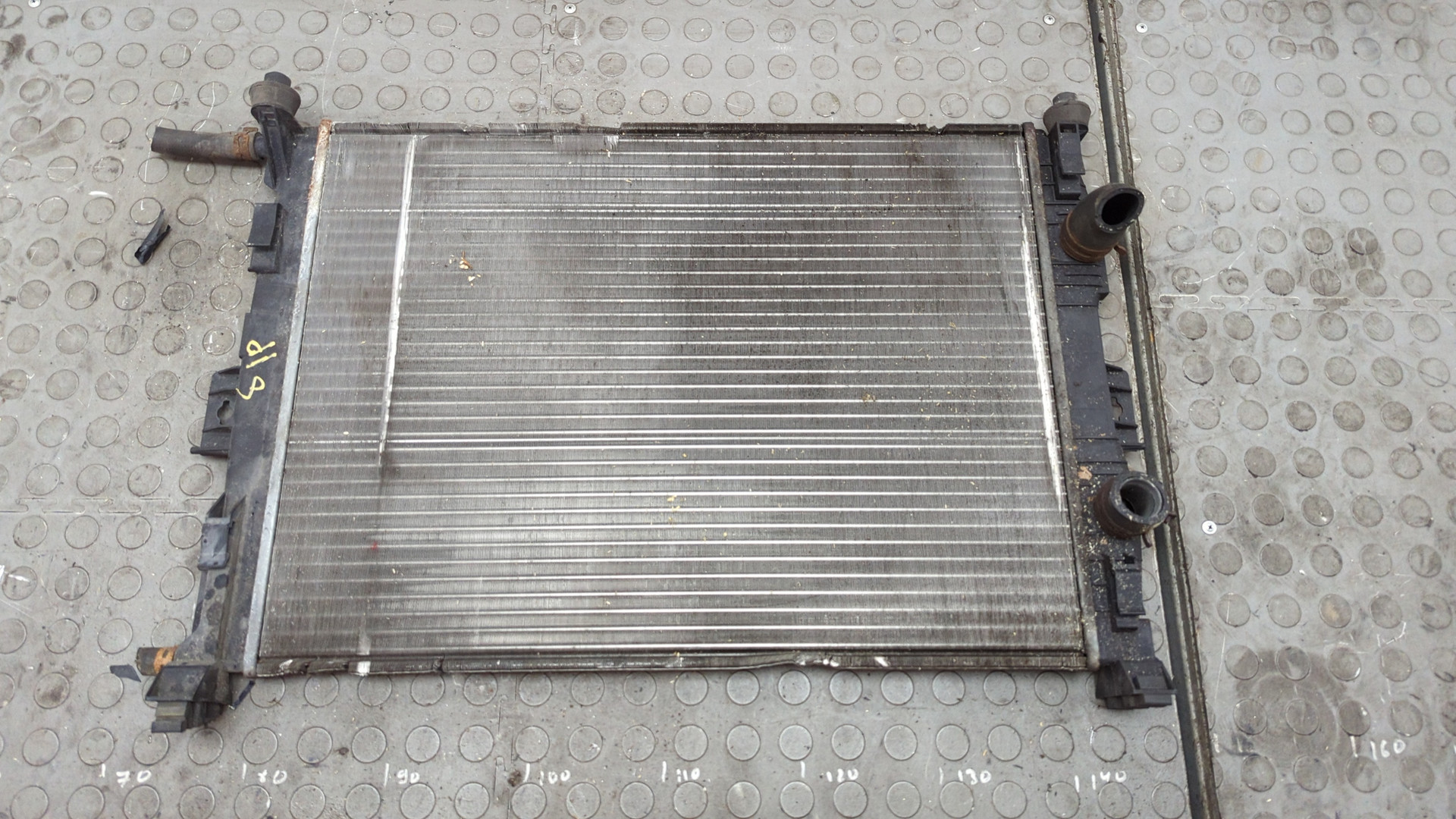 Радиатор охлаждения двигателя основной