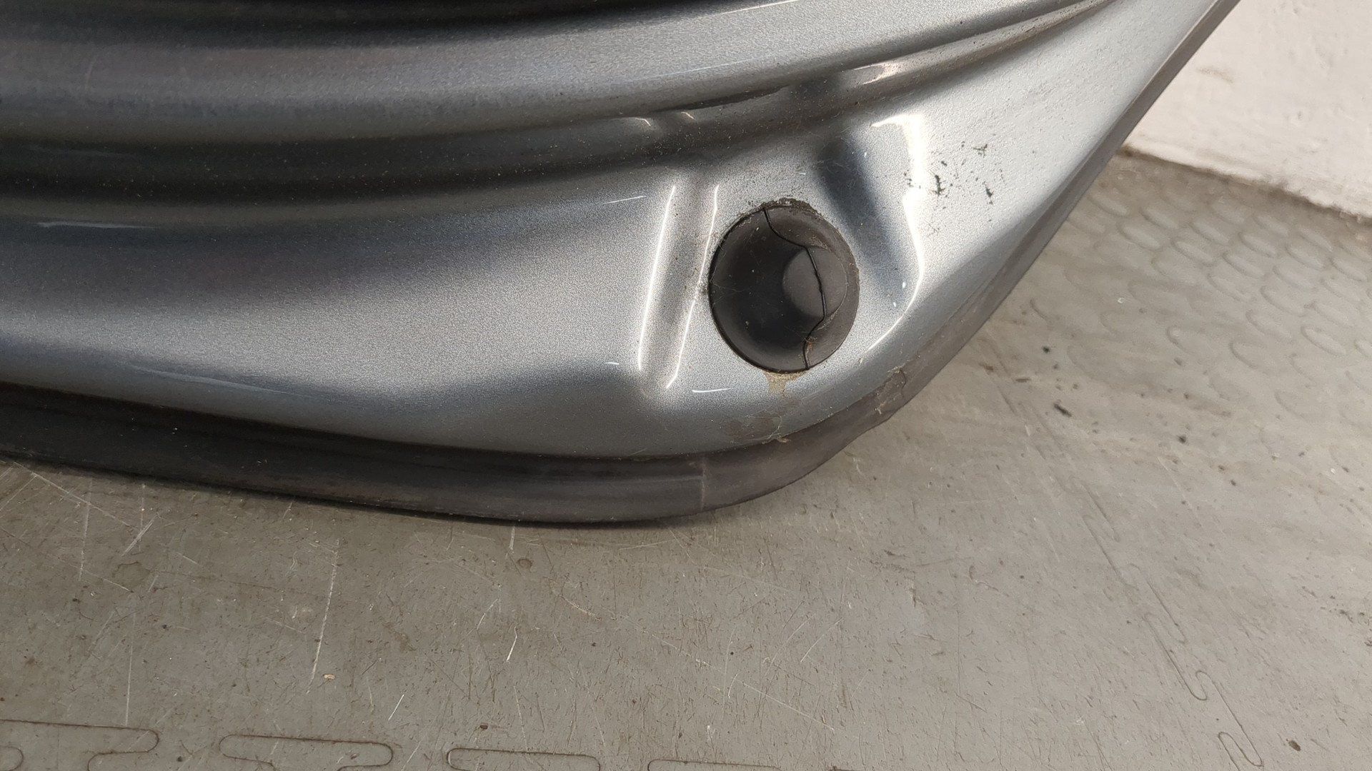 Дверь задняя правая