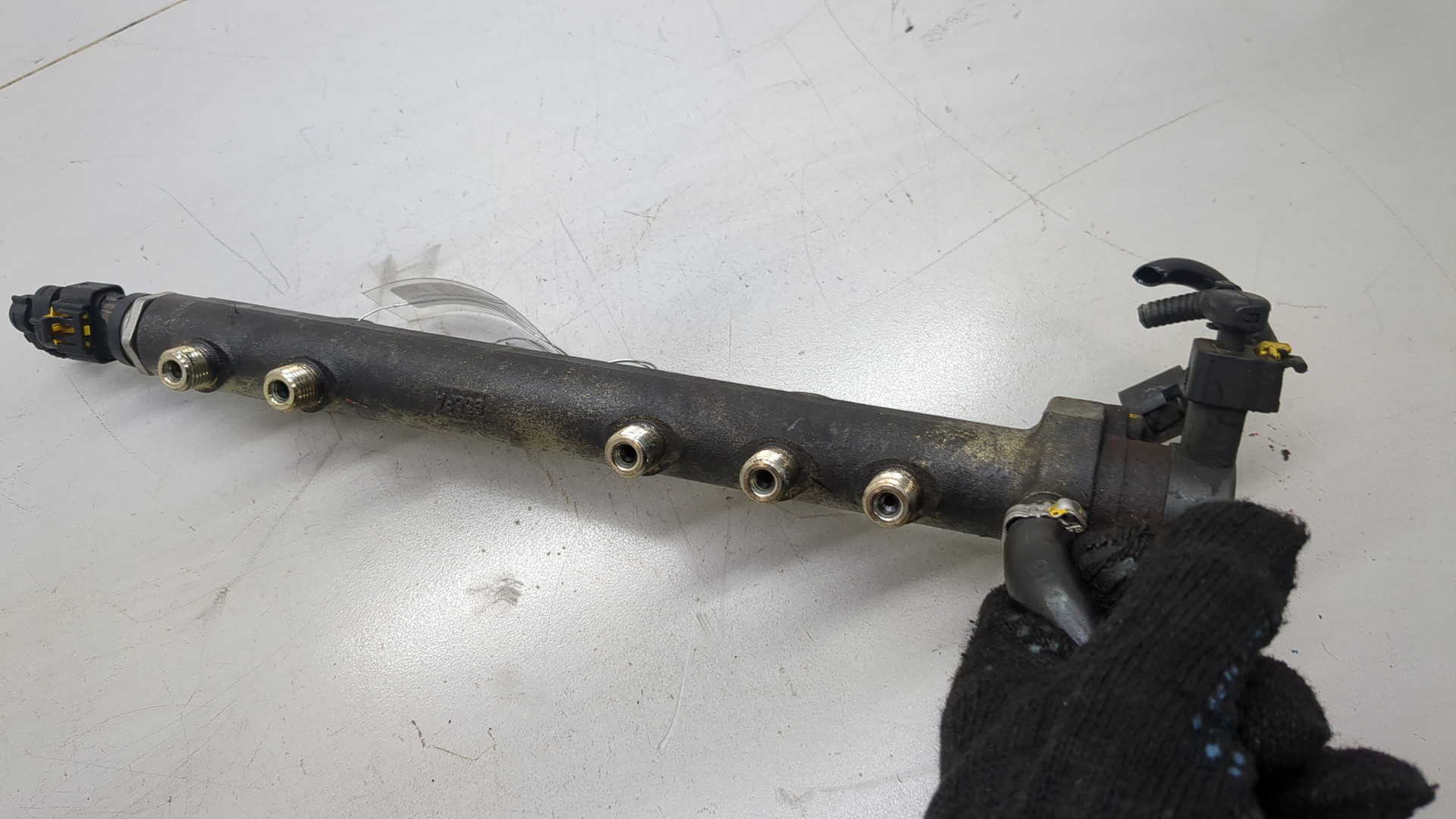 Рейка топливная (рампа)