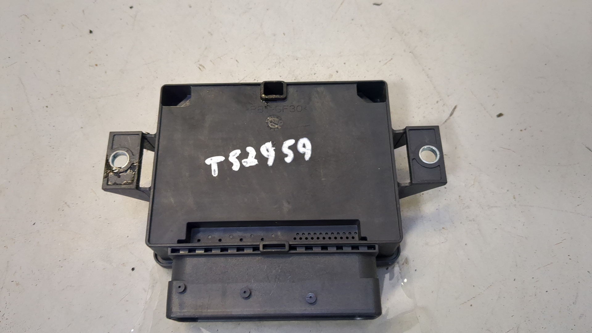 Блок управления парковочным тормозом