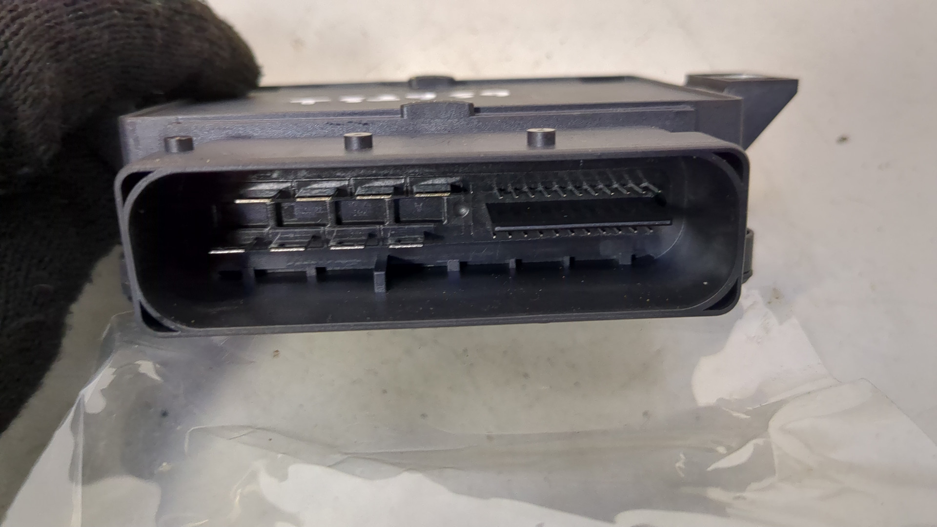 Блок управления парковочным тормозом