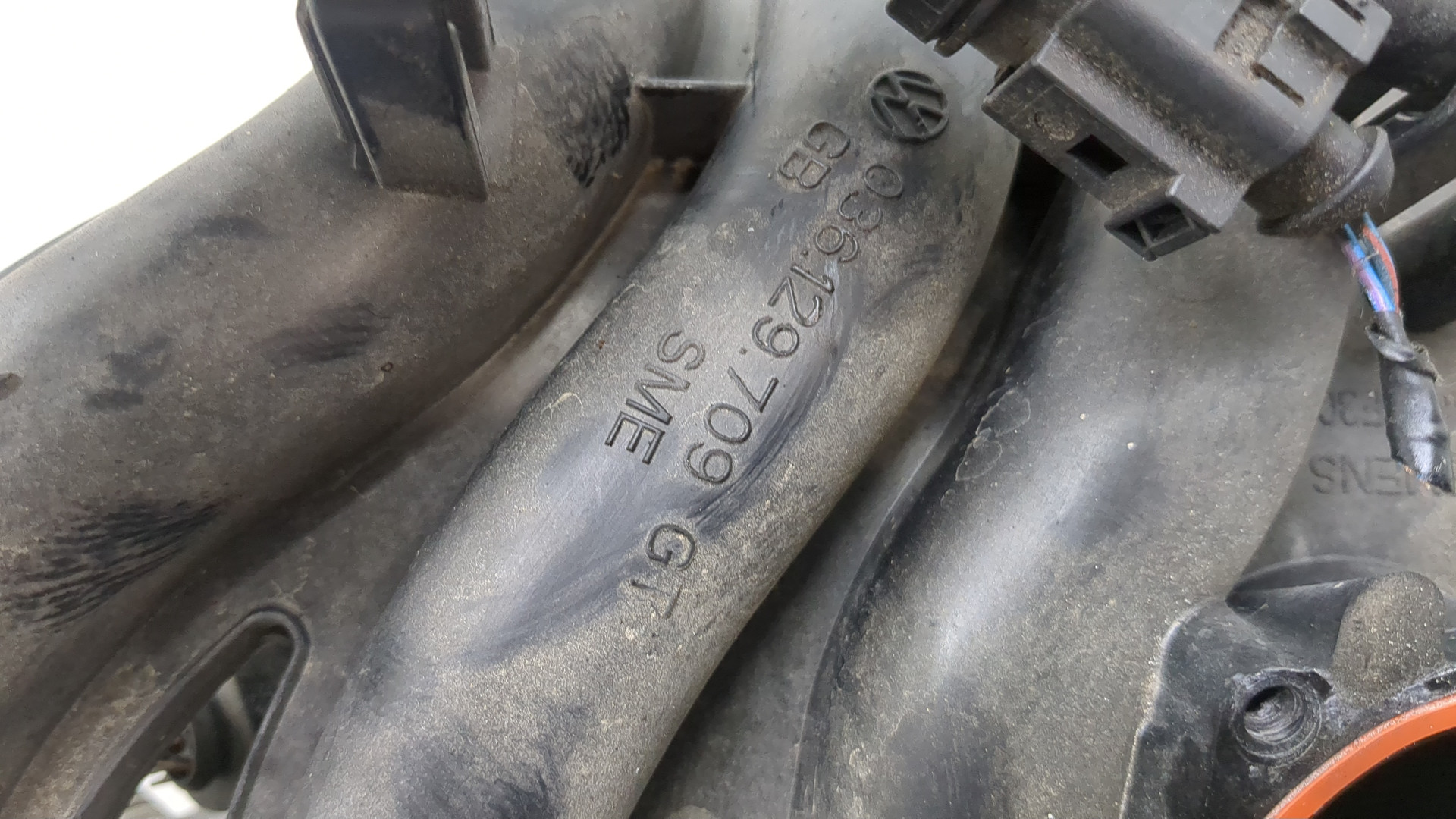 Коллектор впускной