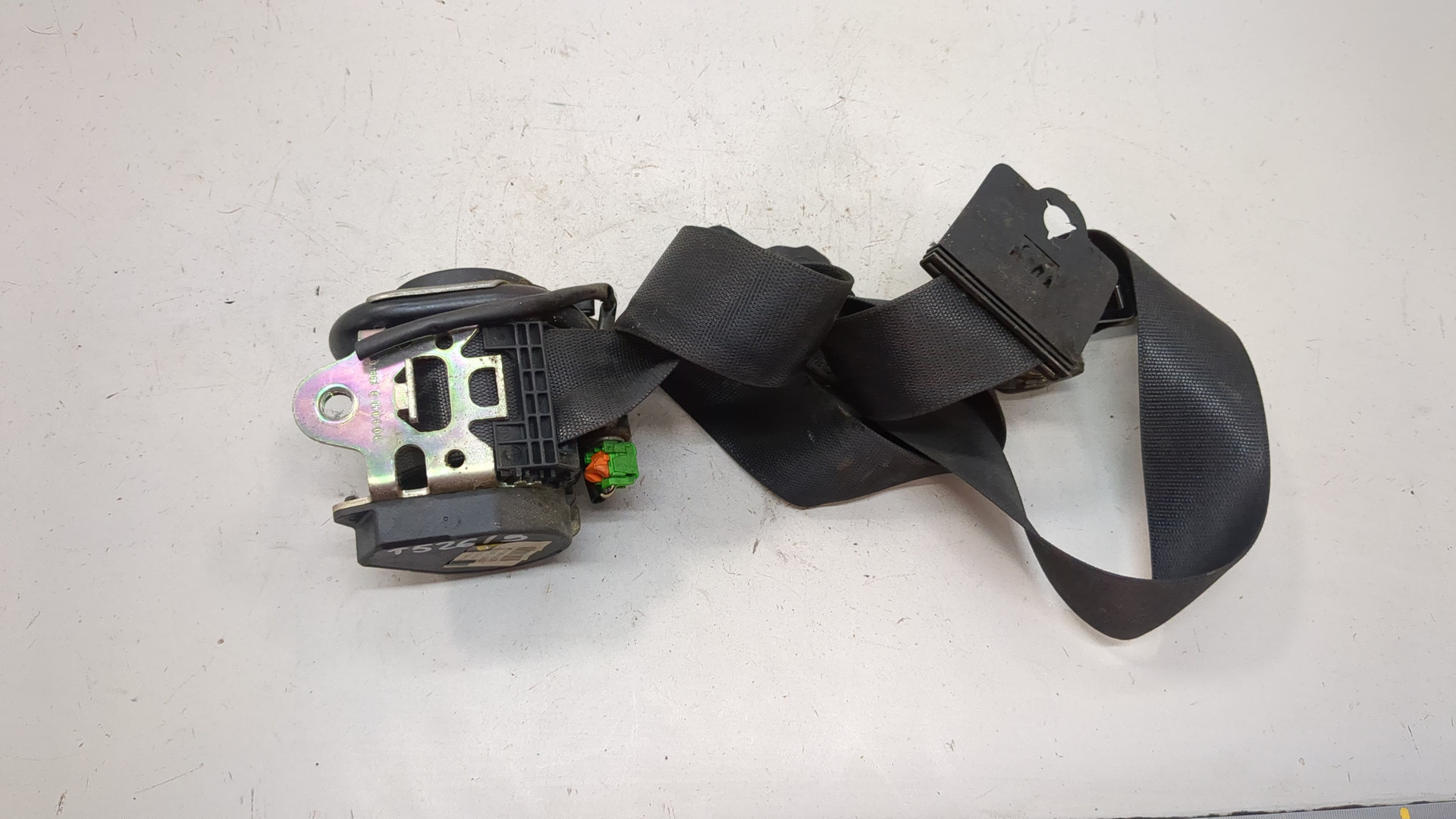 Ремень безопасности