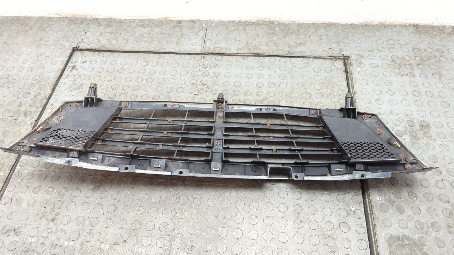 Решетка радиатора