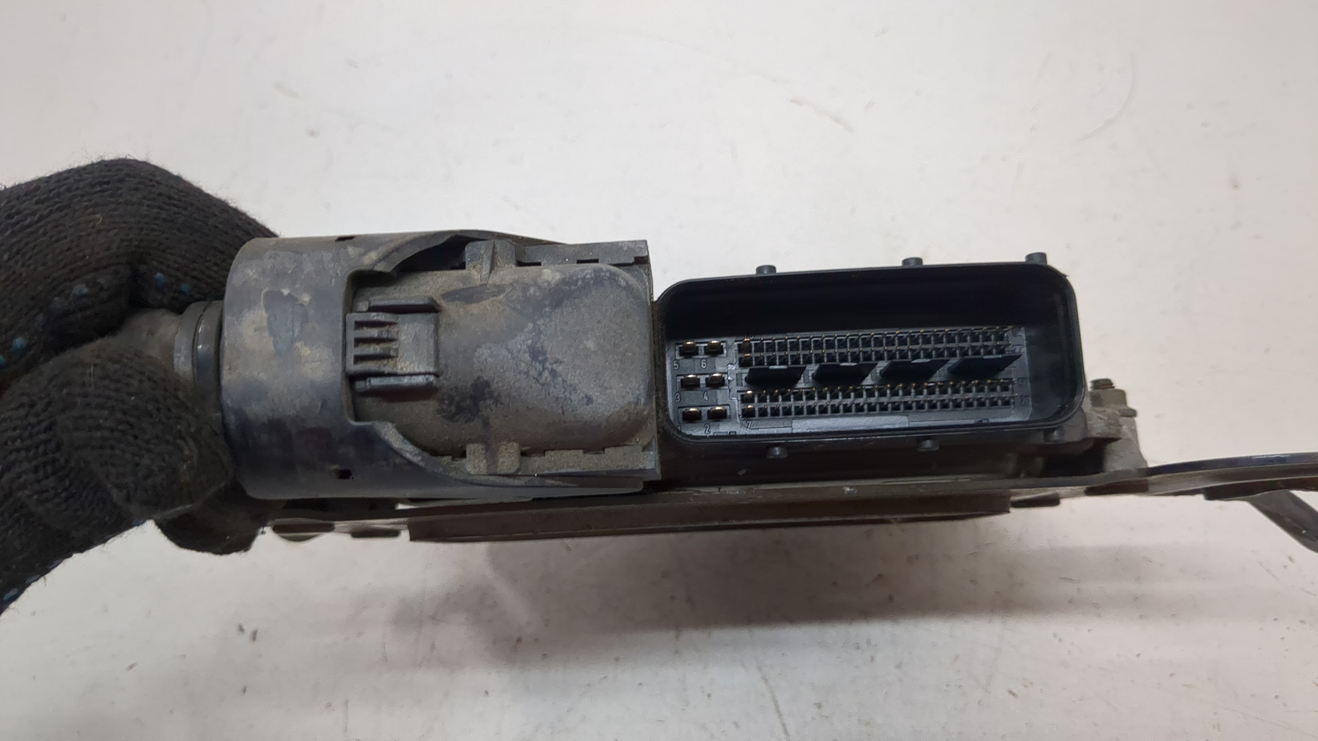 Блок управления двигателем