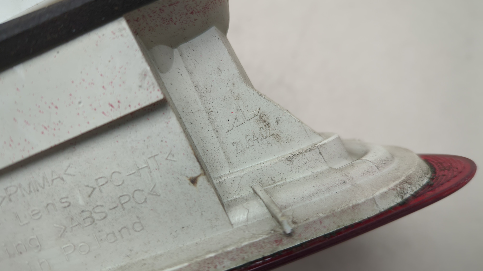 Фонарь задний внутренний правый