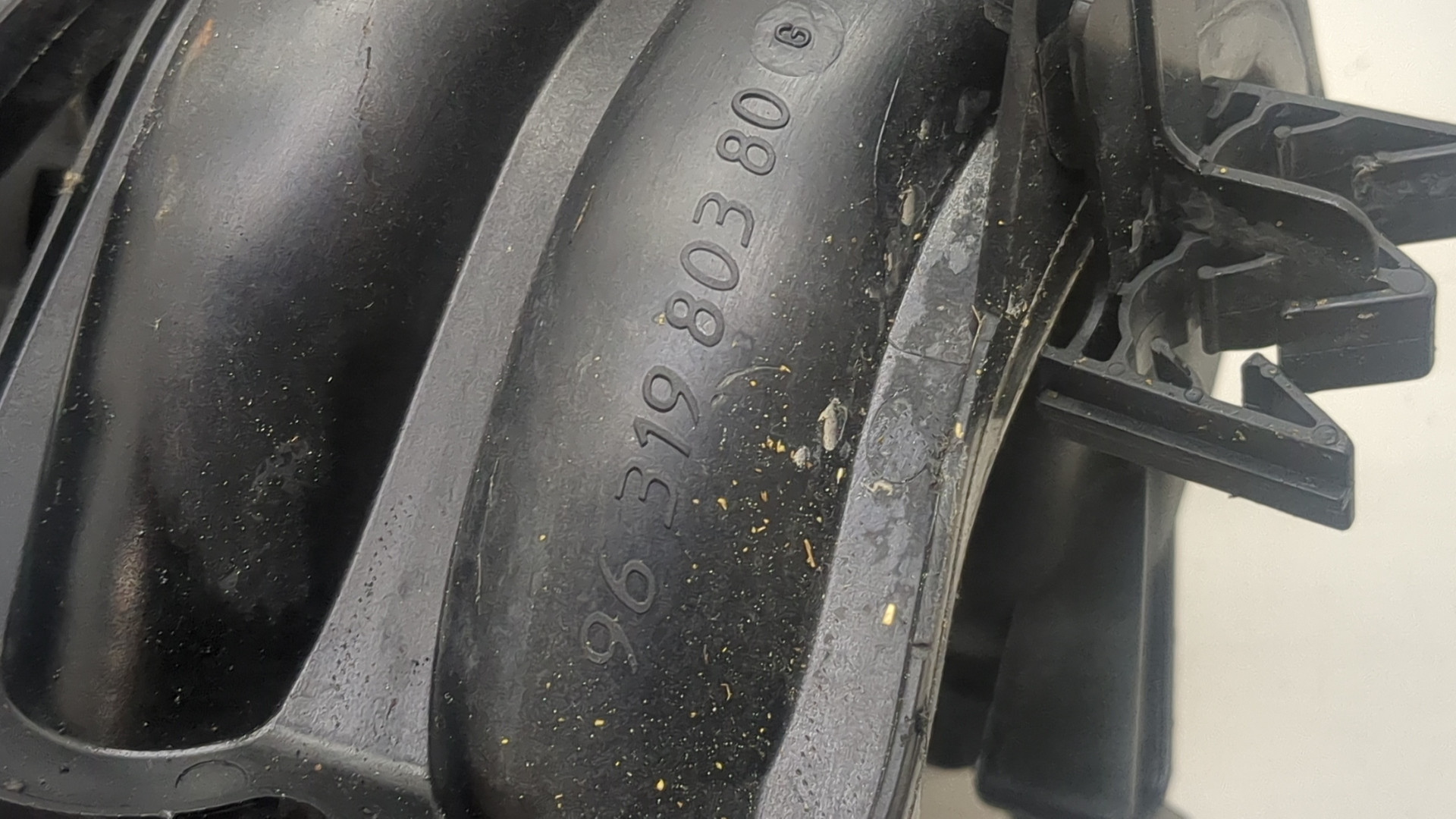 Коллектор впускной