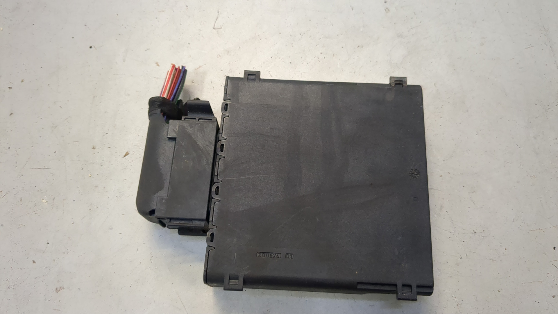 Преобразователь напряжения (адаптер)